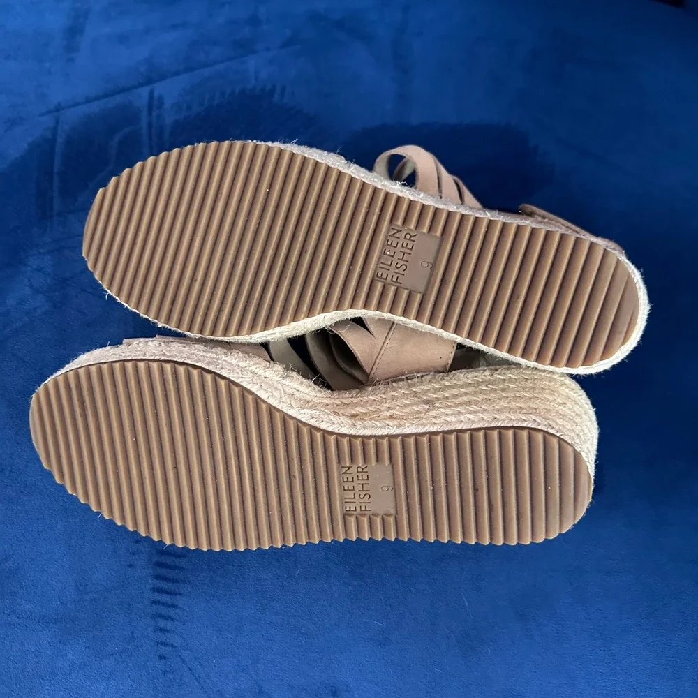 Eileen Fisher Espadrille Wedge Sandals tan Strappy Ankle Strap Size 9 platform